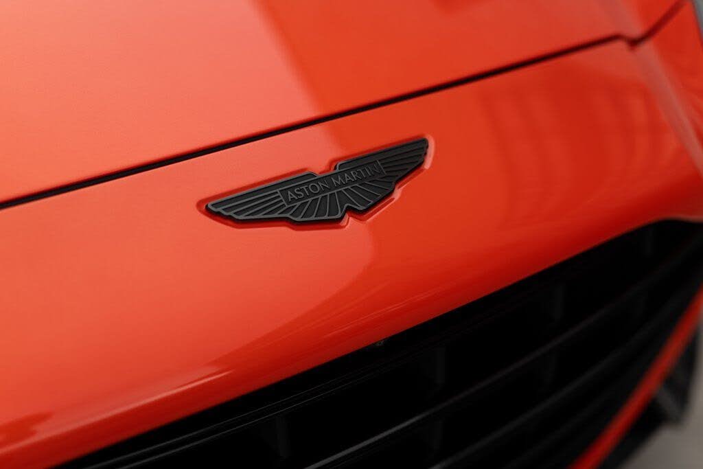 2026 Aston Martin DBX S AWD photo 17