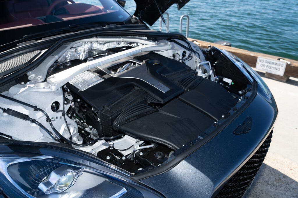 2026 Aston Martin DBX S AWD photo 11