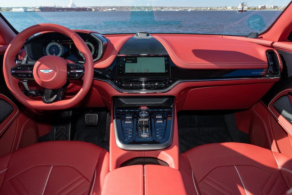 2026 Aston Martin DBX S AWD photo 19