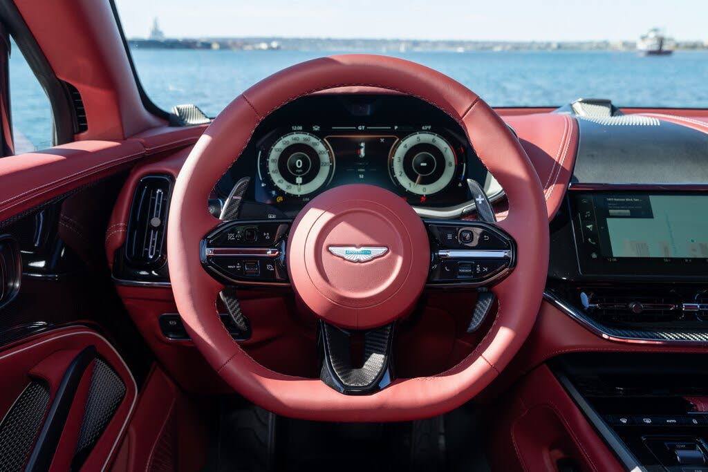 2026 Aston Martin DBX S AWD photo 20