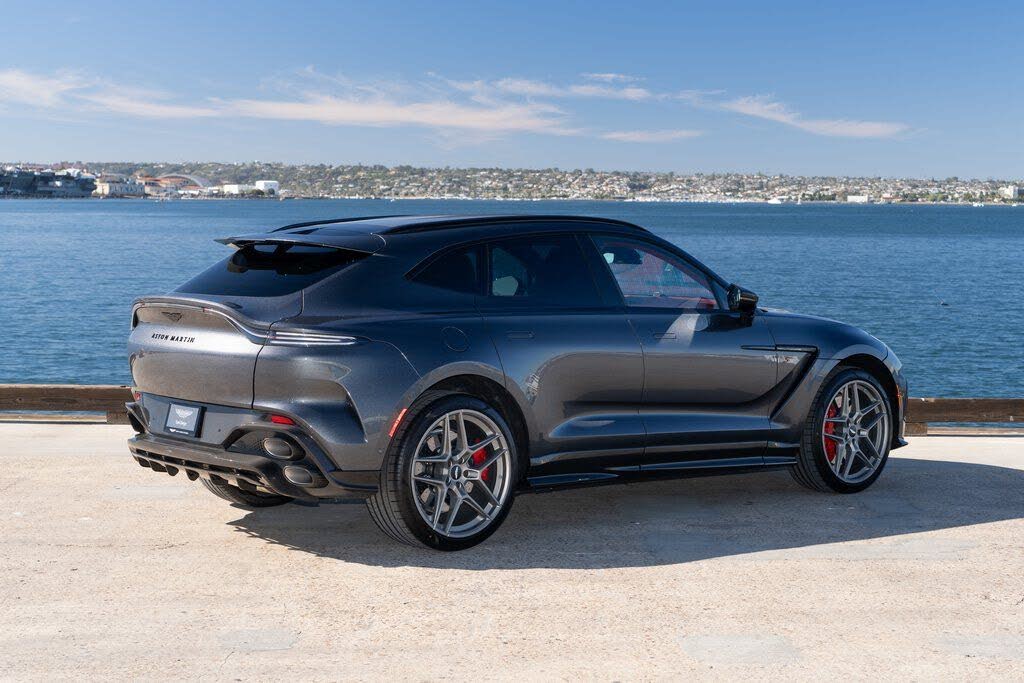 2026 Aston Martin DBX S AWD photo 3