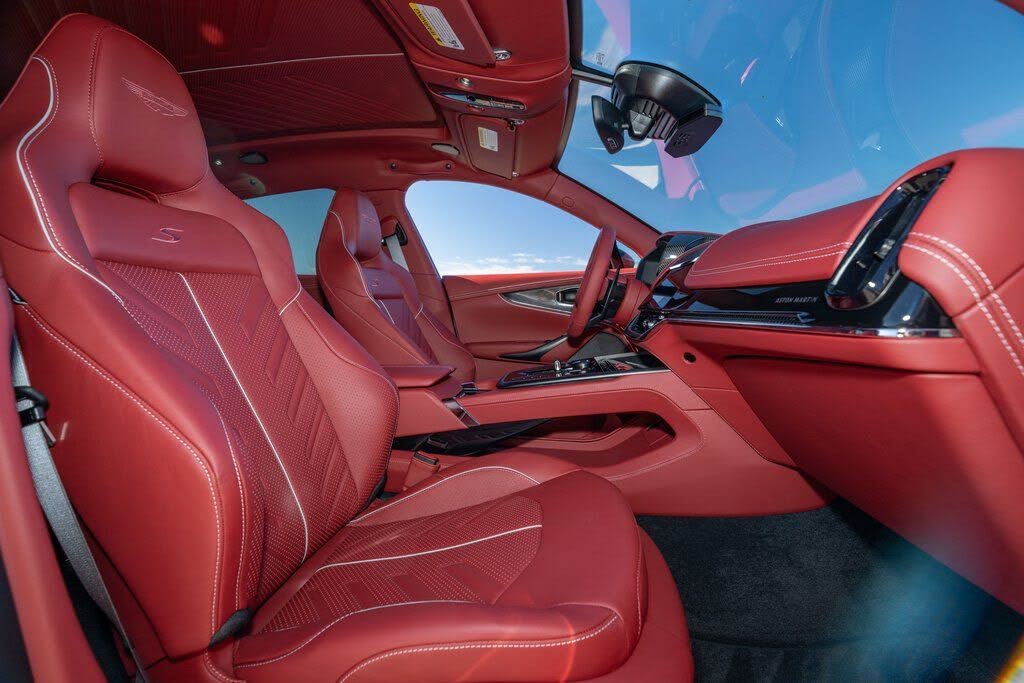 2026 Aston Martin DBX S AWD photo 21