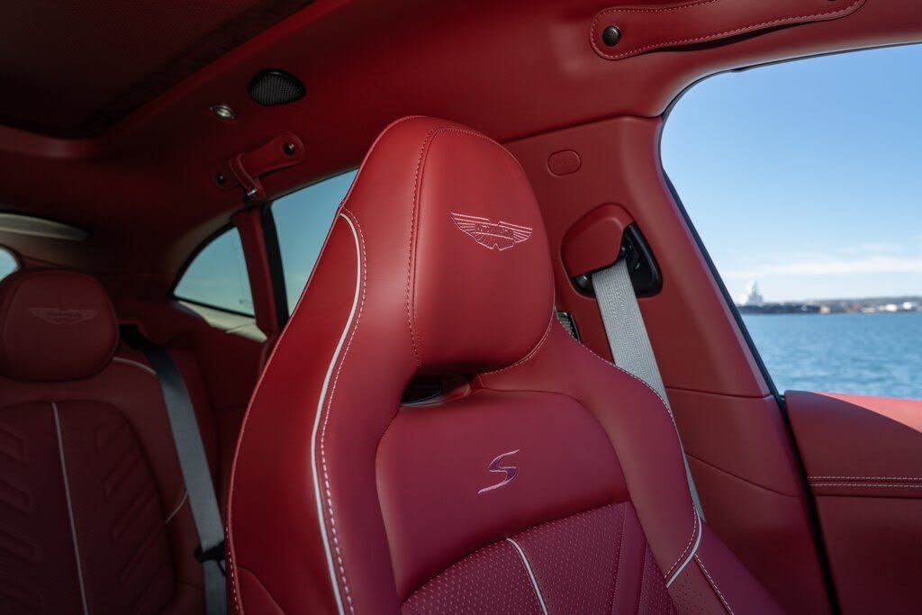 2026 Aston Martin DBX S AWD photo 22