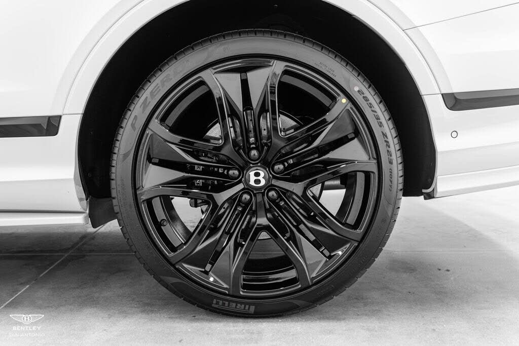2026 Bentley Bentayga Speed V8 AWD photo 12