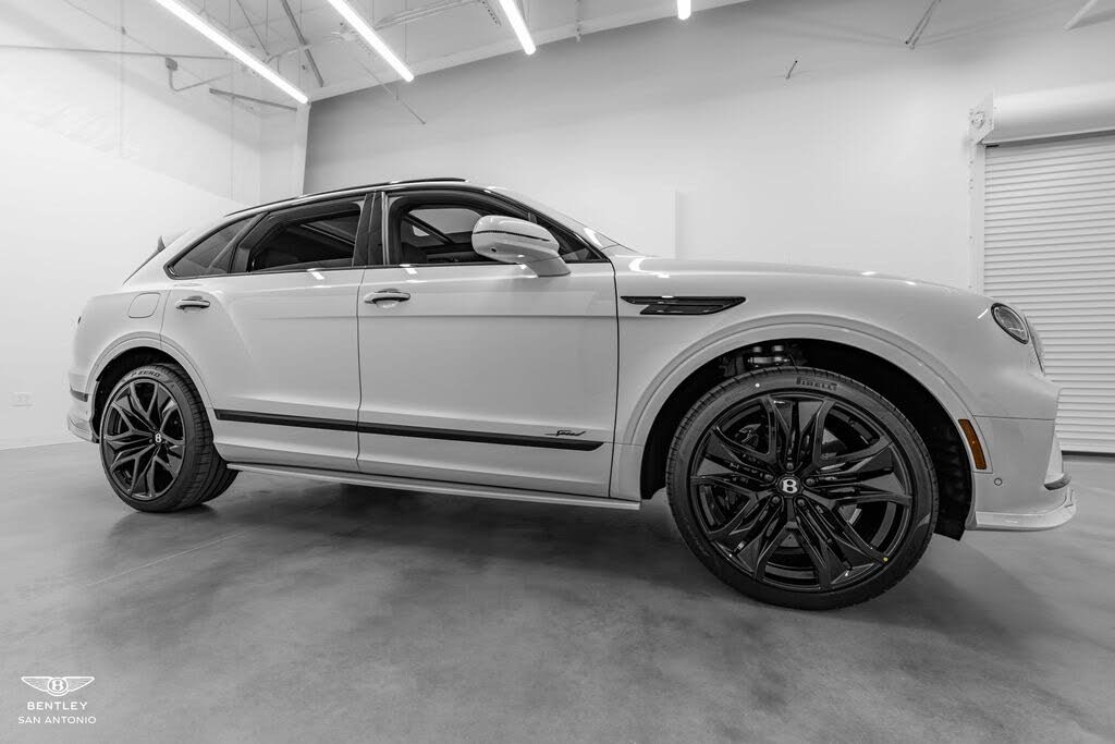 2026 Bentley Bentayga Speed V8 AWD photo 5