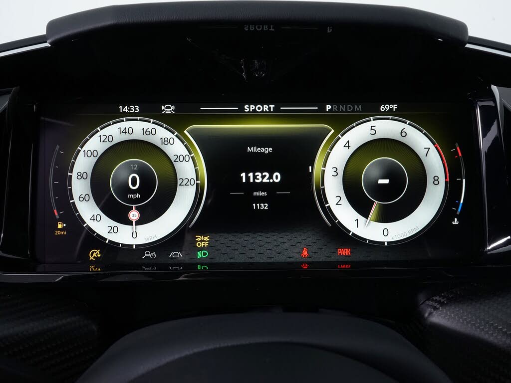 2026 Aston Martin Vantage Coupe RWD photo 21