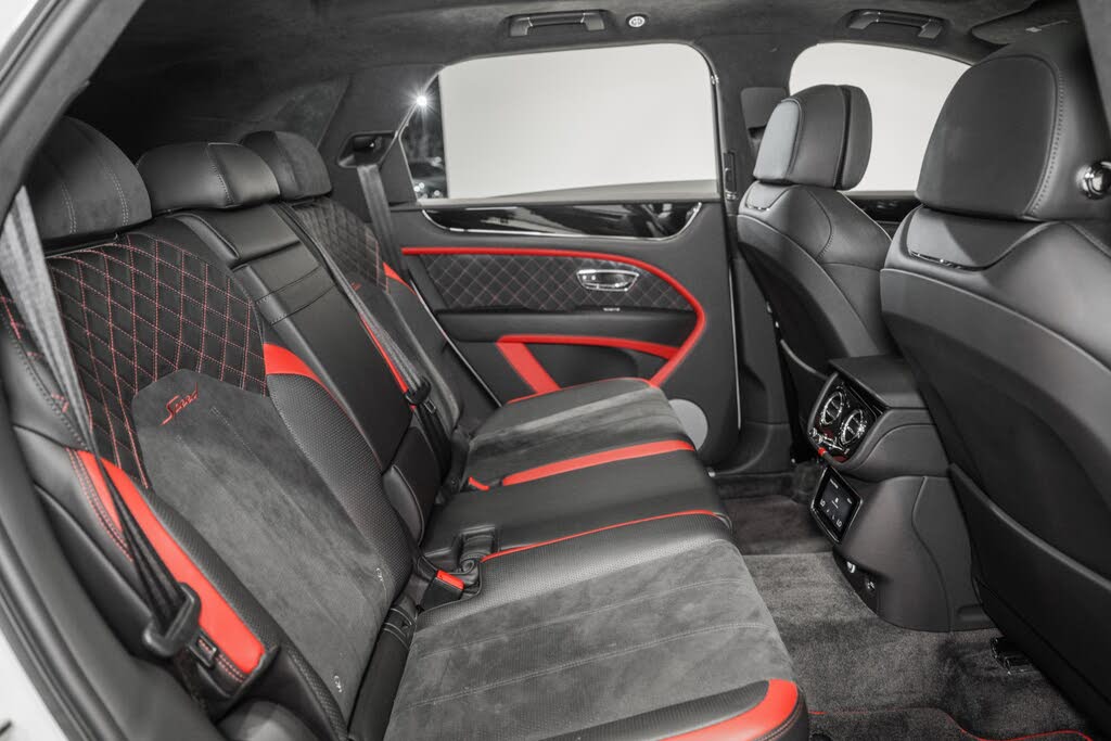 2021 Bentley Bentayga Speed AWD photo 13