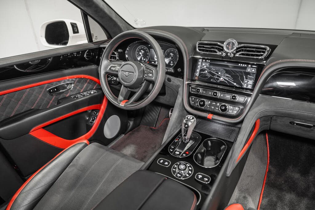 2021 Bentley Bentayga Speed AWD photo 18