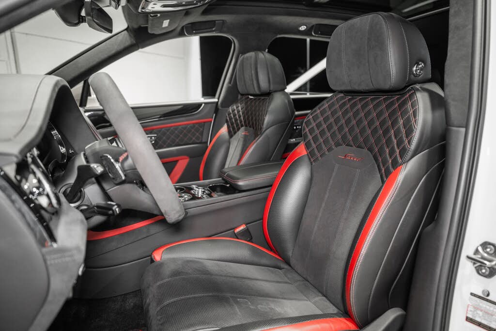 2021 Bentley Bentayga Speed AWD photo 9