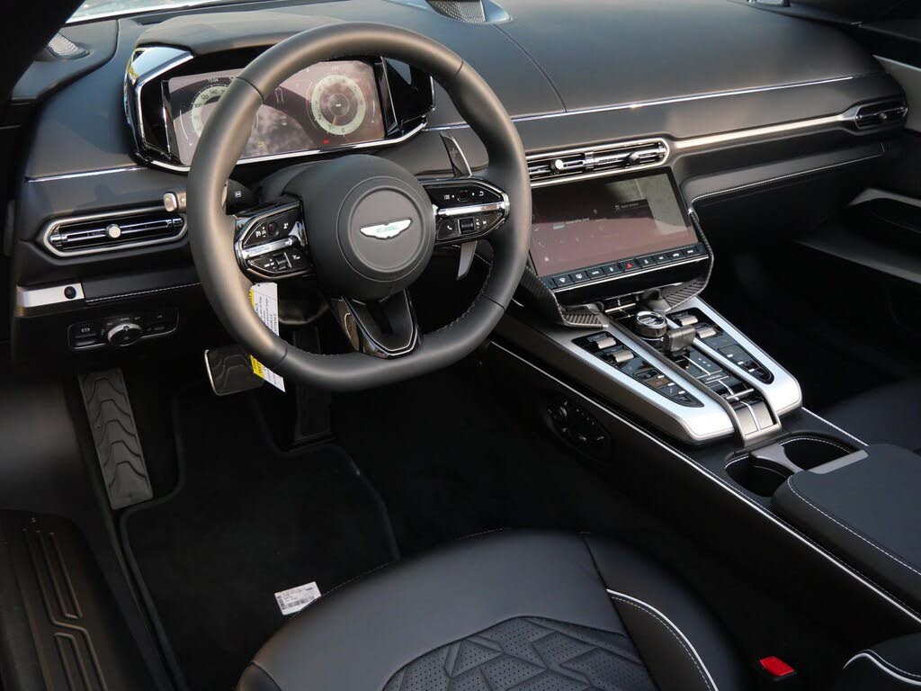 2026 Aston Martin Vanquish Volante RWD photo 3