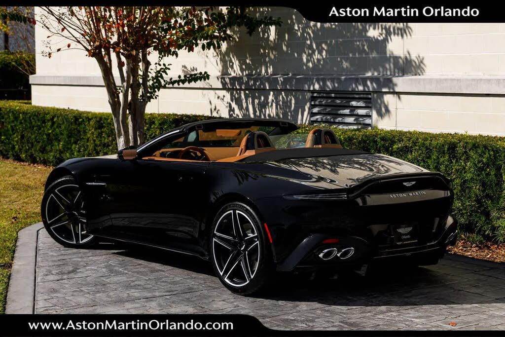 2026 Aston Martin Vantage Roadster RWD photo 2