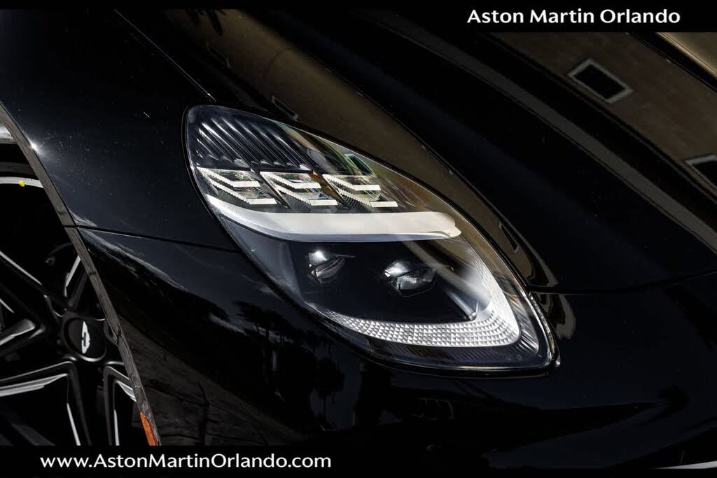 2026 Aston Martin Vantage Roadster RWD photo 17