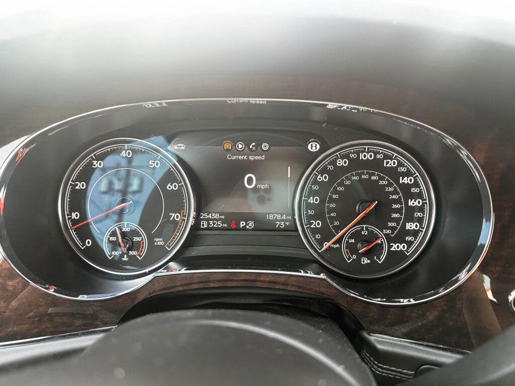2020 Bentley Bentayga V8 AWD photo 18
