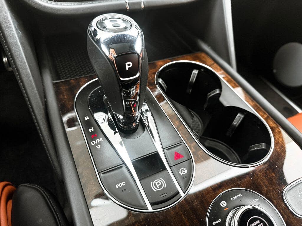 2020 Bentley Bentayga V8 AWD photo 19