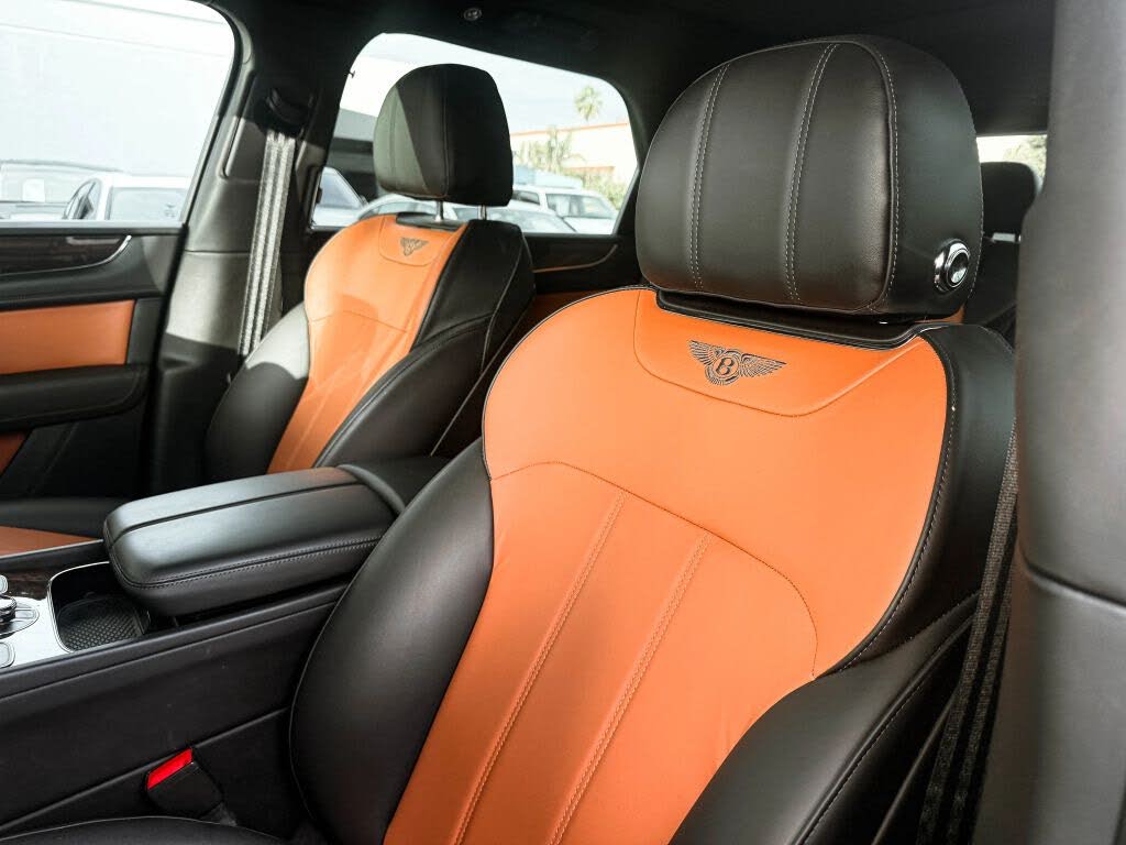 2020 Bentley Bentayga V8 AWD photo 23