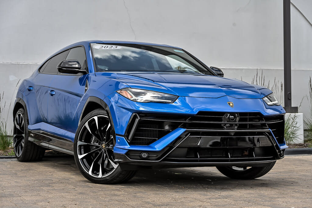 2023 Lamborghini Urus S AWD - $235,622
