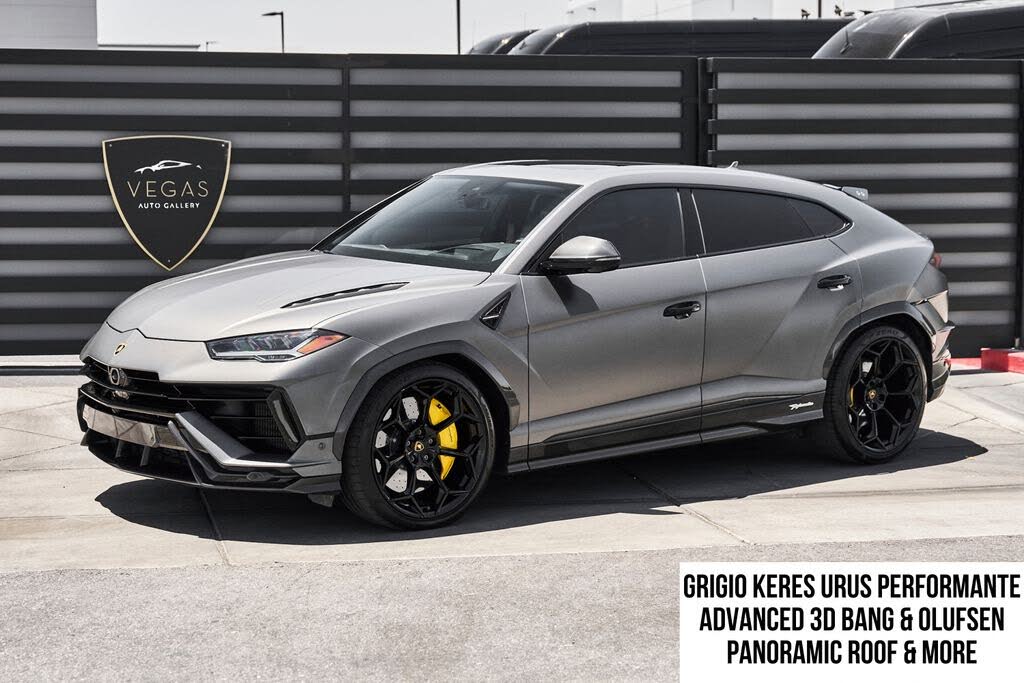 2024 Lamborghini Urus Performante AWD