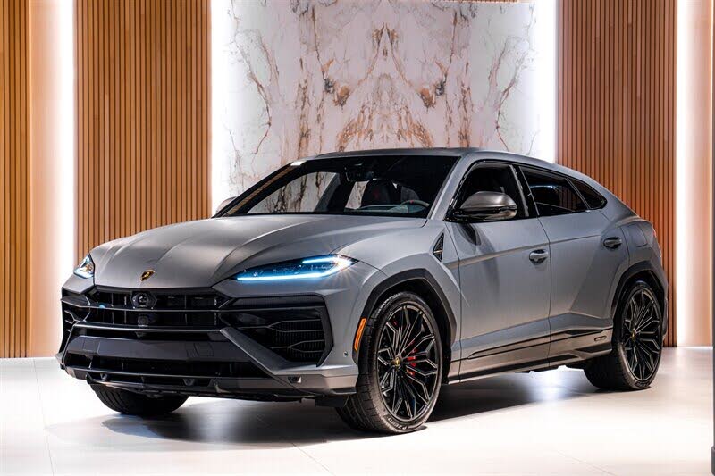 2025 Lamborghini Urus SE AWD - $329,995