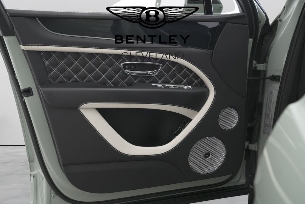 2023 Bentley Bentayga Speed AWD photo 21