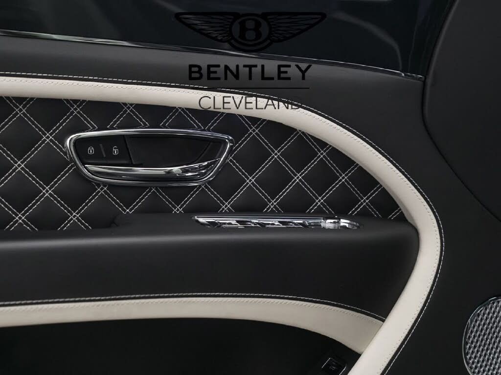 2023 Bentley Bentayga Speed AWD photo 22