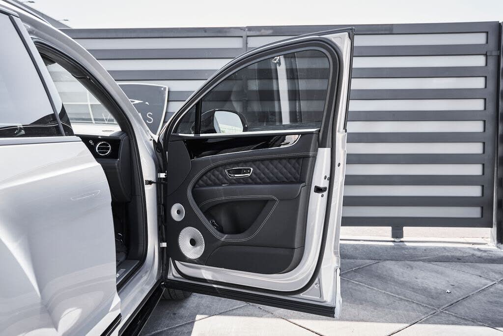 2025 Bentley Bentayga S V8 AWD photo 22