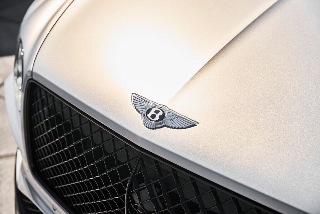 2025 Bentley Bentayga S V8 AWD photo 7