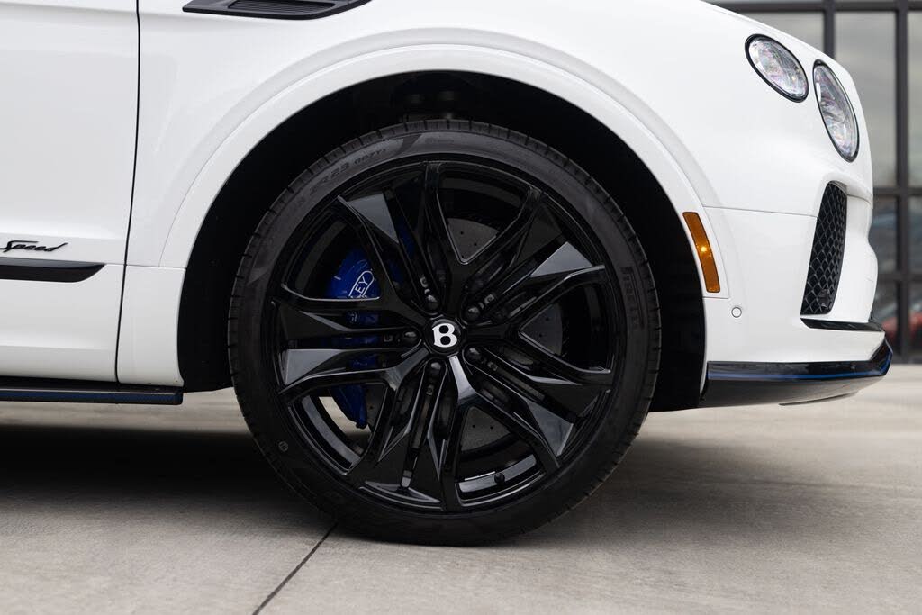 2026 Bentley Bentayga Speed V8 AWD photo 3