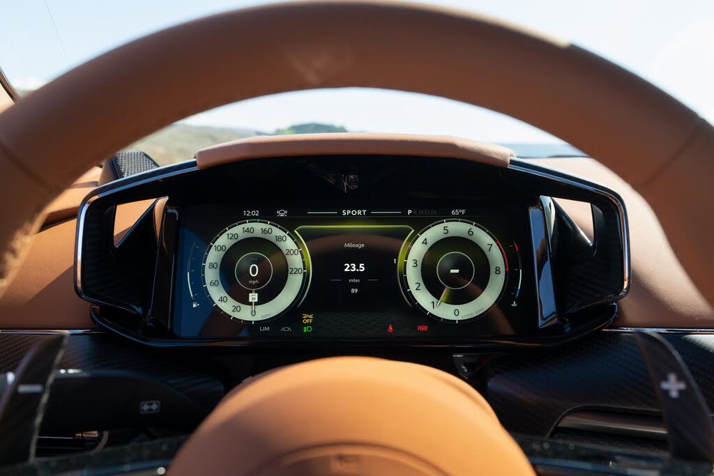 2026 Aston Martin Vanquish Volante RWD photo 15