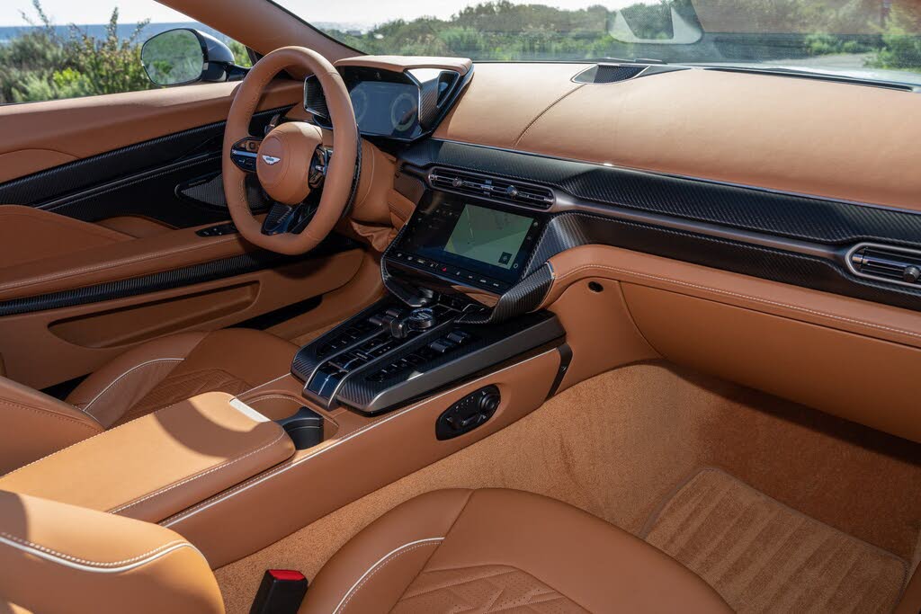 2026 Aston Martin Vanquish Volante RWD photo 17