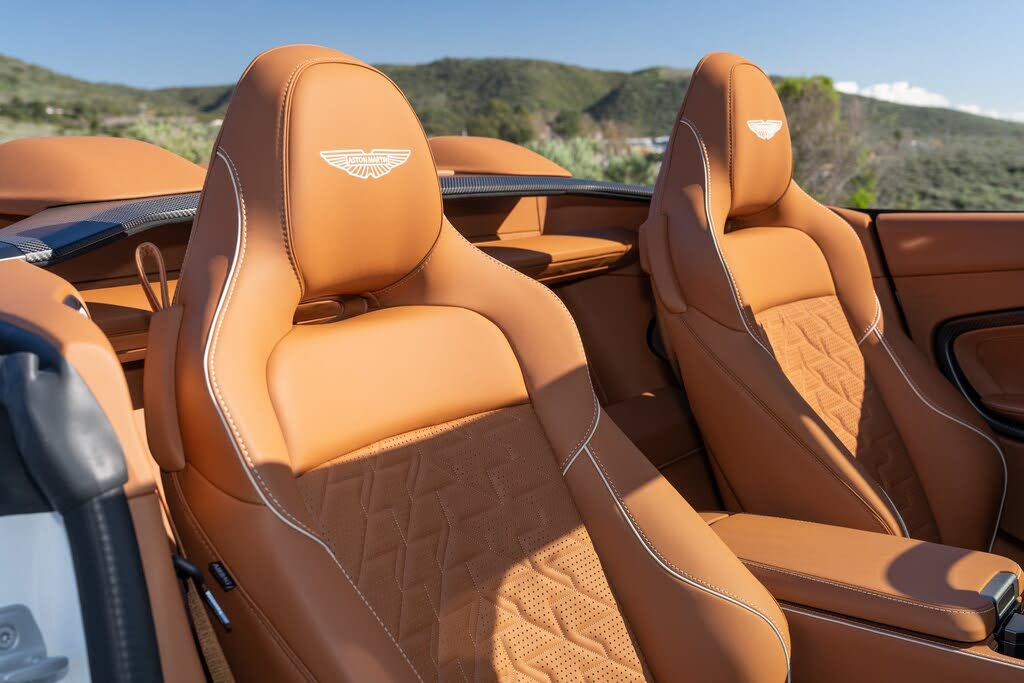 2026 Aston Martin Vanquish Volante RWD photo 19