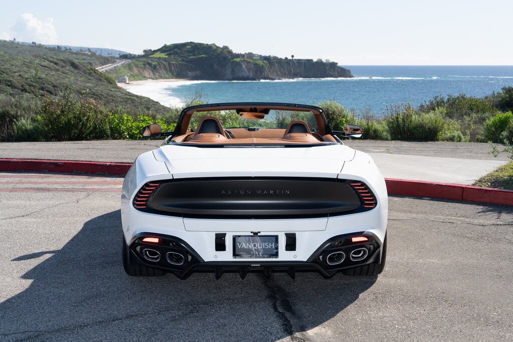 2026 Aston Martin Vanquish Volante RWD photo 7