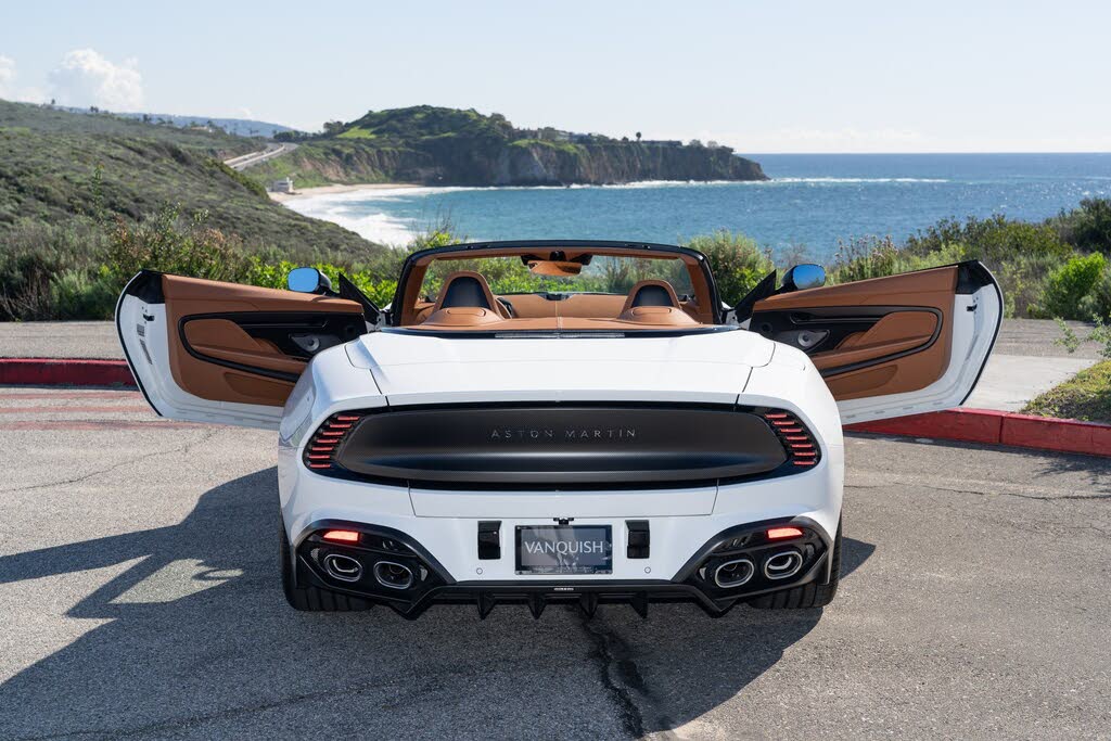 2026 Aston Martin Vanquish Volante RWD photo 8