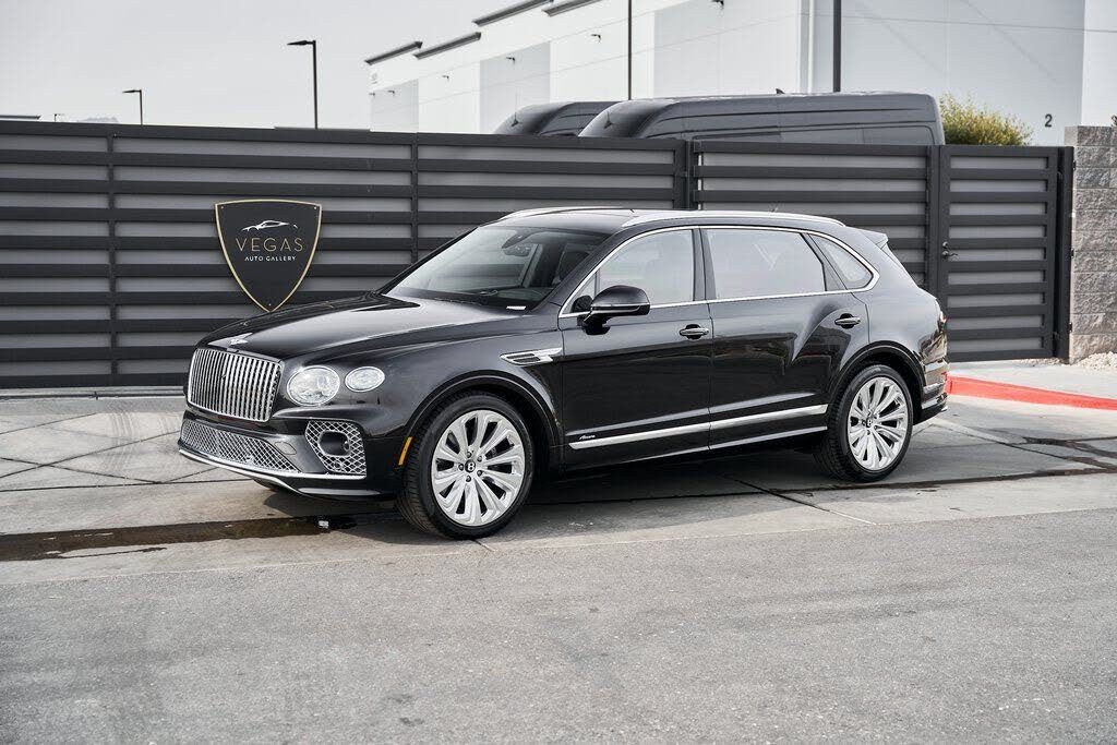 2023 Bentley Bentayga Azure V8 AWD photo 6