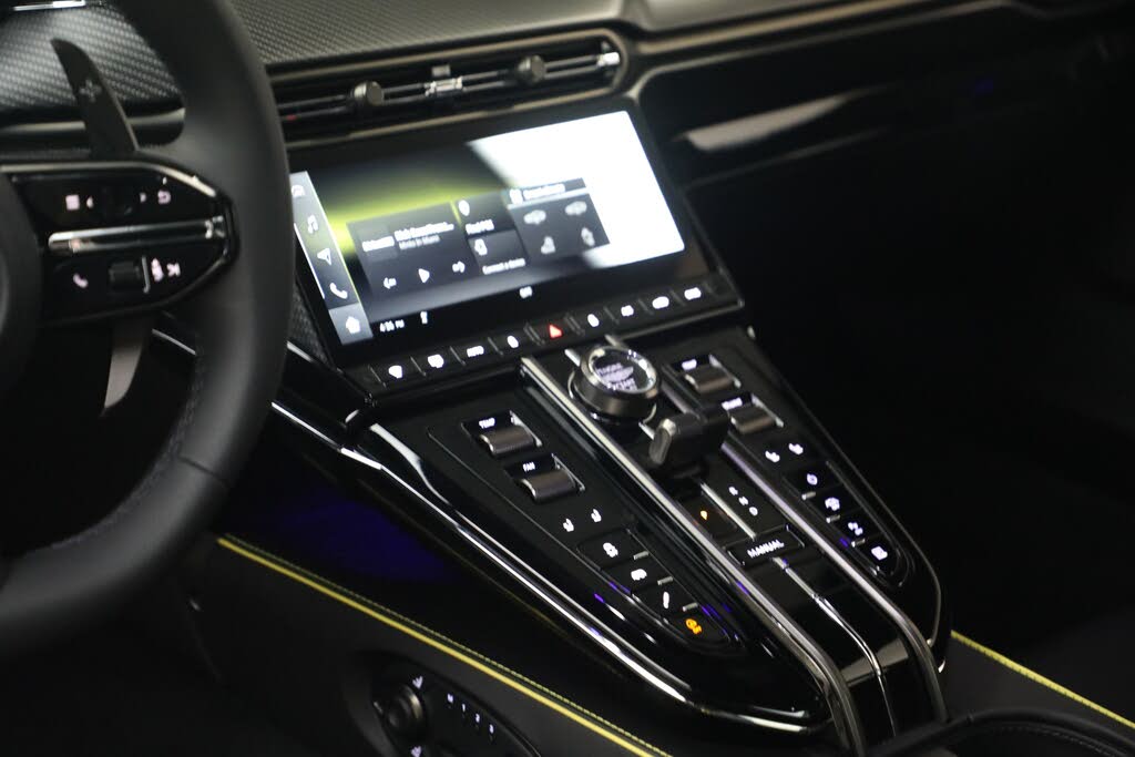 2026 Aston Martin Vantage S Coupe RWD photo 21
