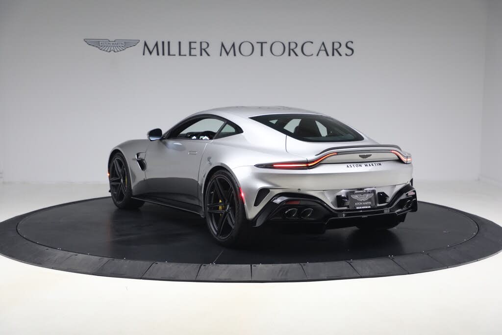2026 Aston Martin Vantage S Coupe RWD photo 5