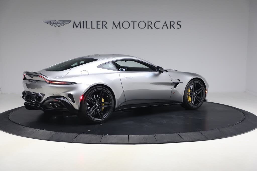 2026 Aston Martin Vantage S Coupe RWD photo 8