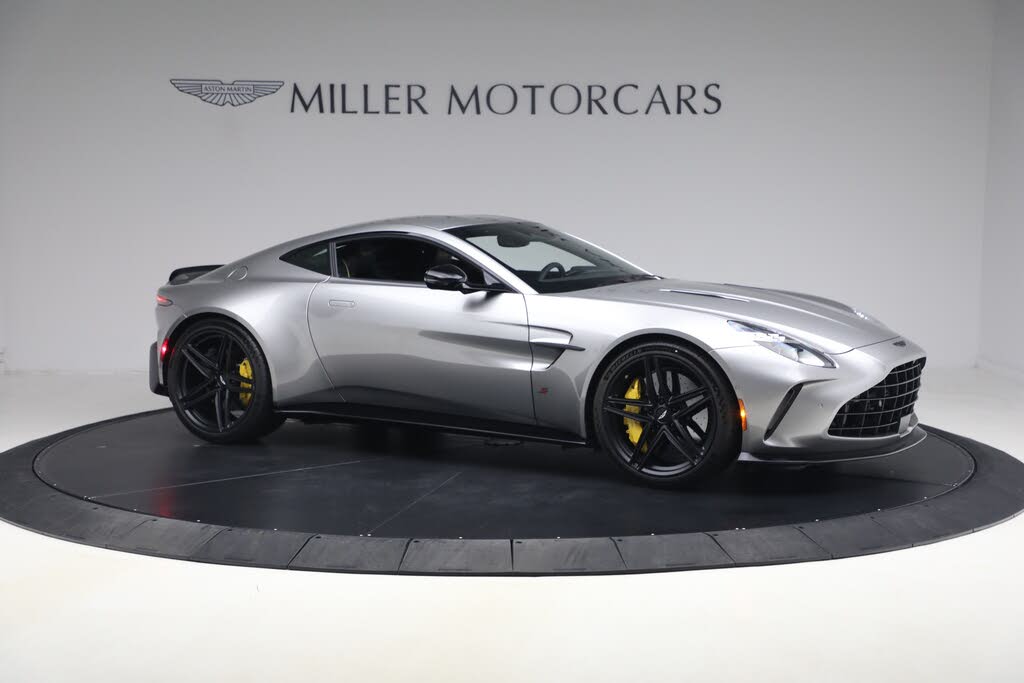 2026 Aston Martin Vantage S Coupe RWD photo 10