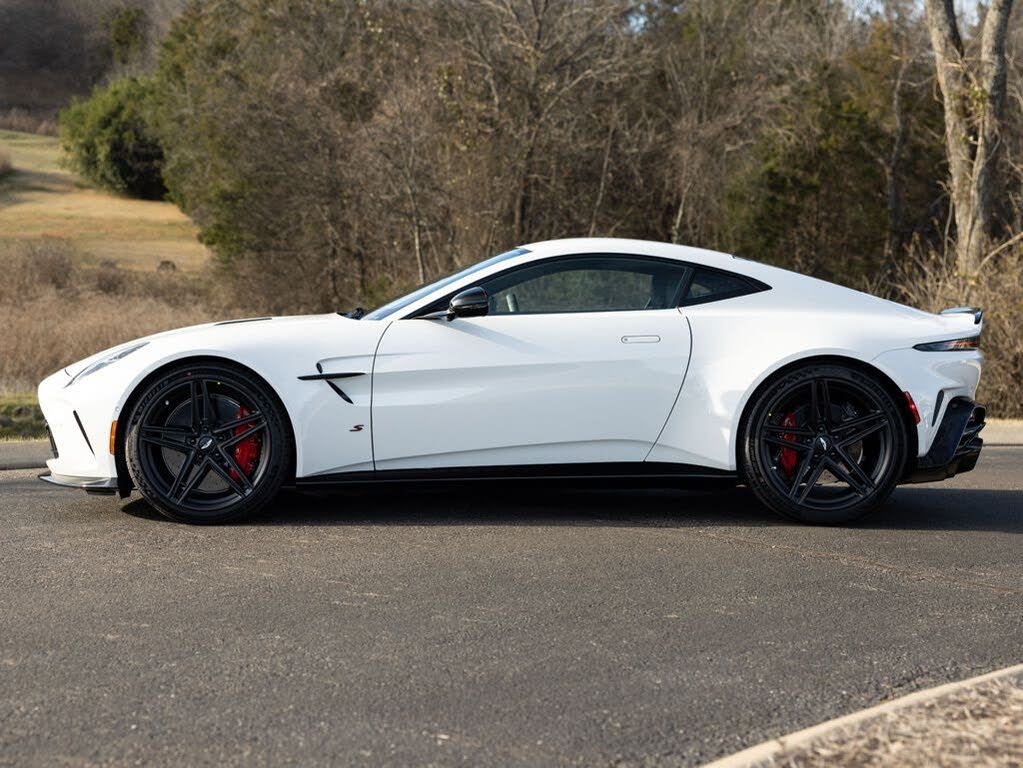 2026 Aston Martin Vantage S Coupe RWD photo 5