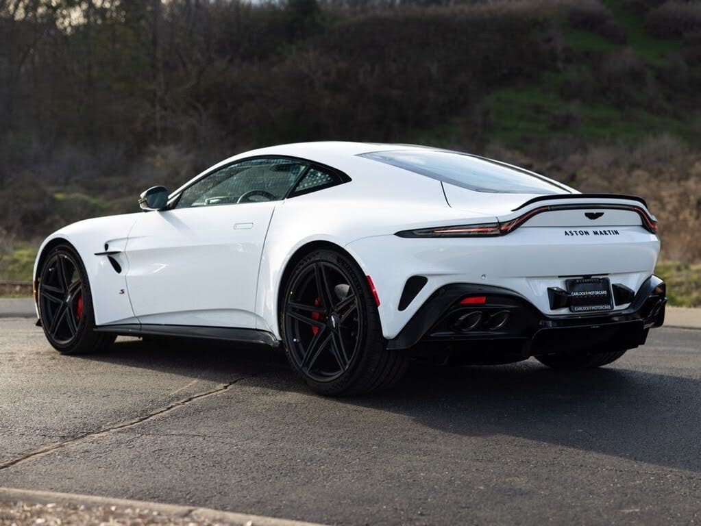 2026 Aston Martin Vantage S Coupe RWD photo 6
