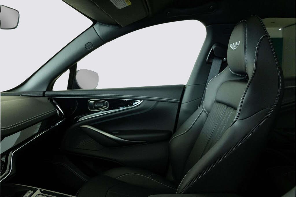 2026 Aston Martin DBX 707 AWD photo 13