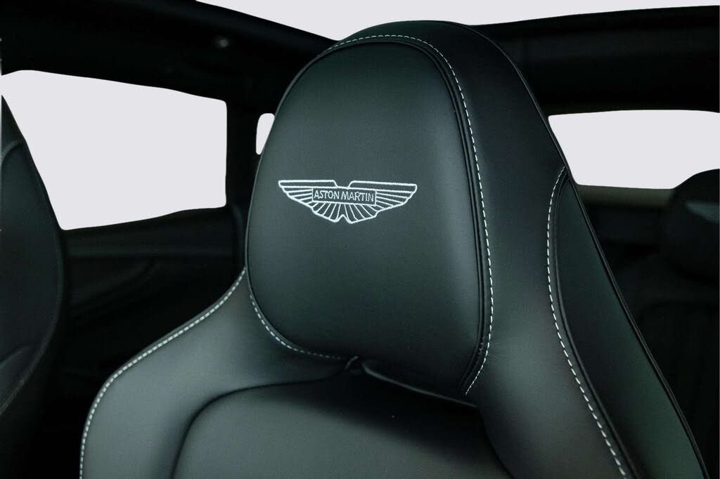 2026 Aston Martin DBX 707 AWD photo 17