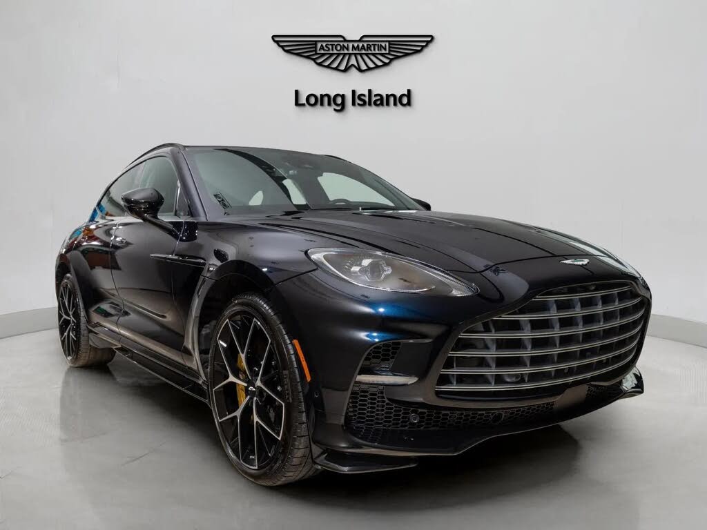 2026 Aston Martin DBX 707 AWD photo 3