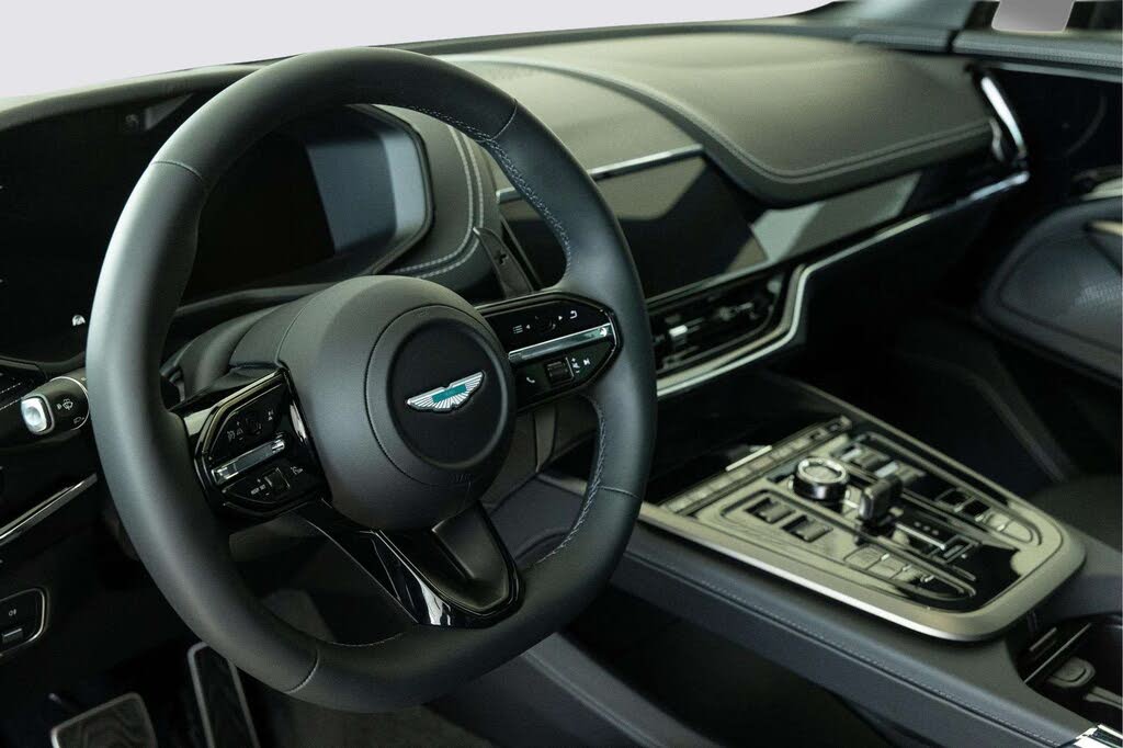 2026 Aston Martin DBX 707 AWD photo 24