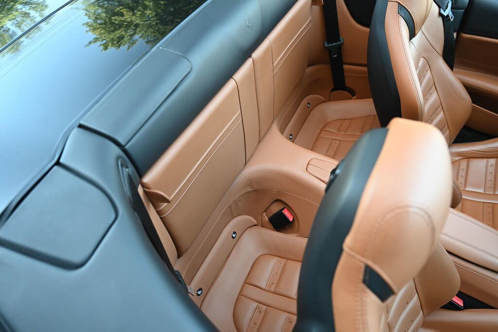 2016 Ferrari California T Roadster photo 23