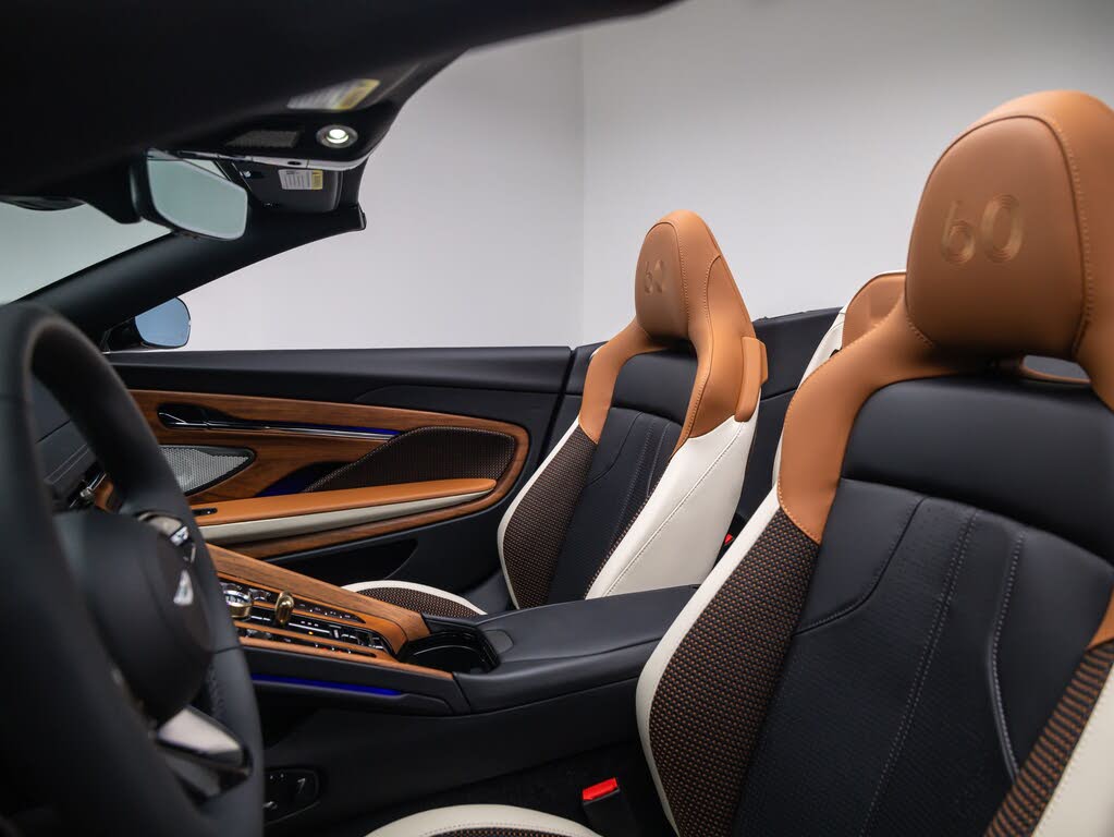 2026 Aston Martin DB12 Volante RWD photo 10