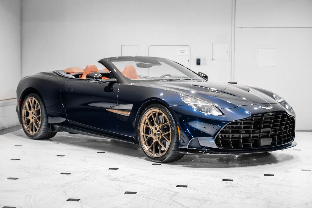 2026 Aston Martin Vanquish Volante RWD