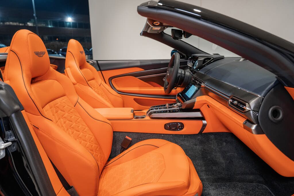 2026 Aston Martin Vanquish Volante RWD photo 15