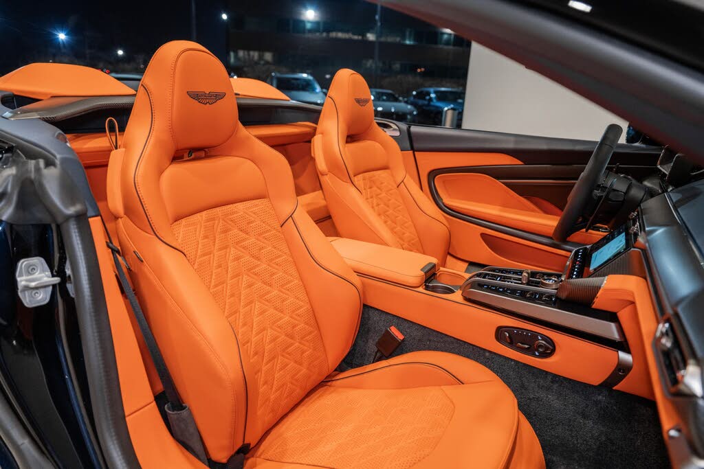 2026 Aston Martin Vanquish Volante RWD photo 17