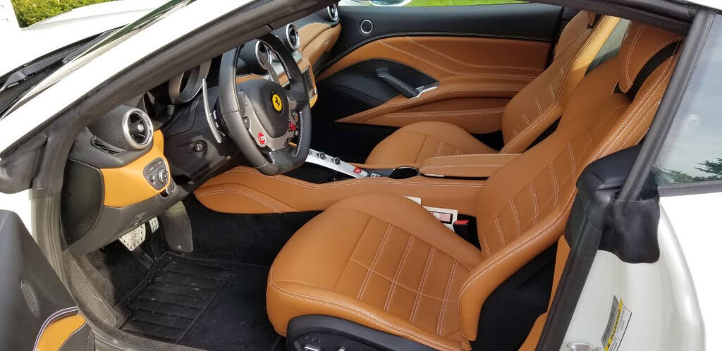 2017 Ferrari California T Roadster photo 5
