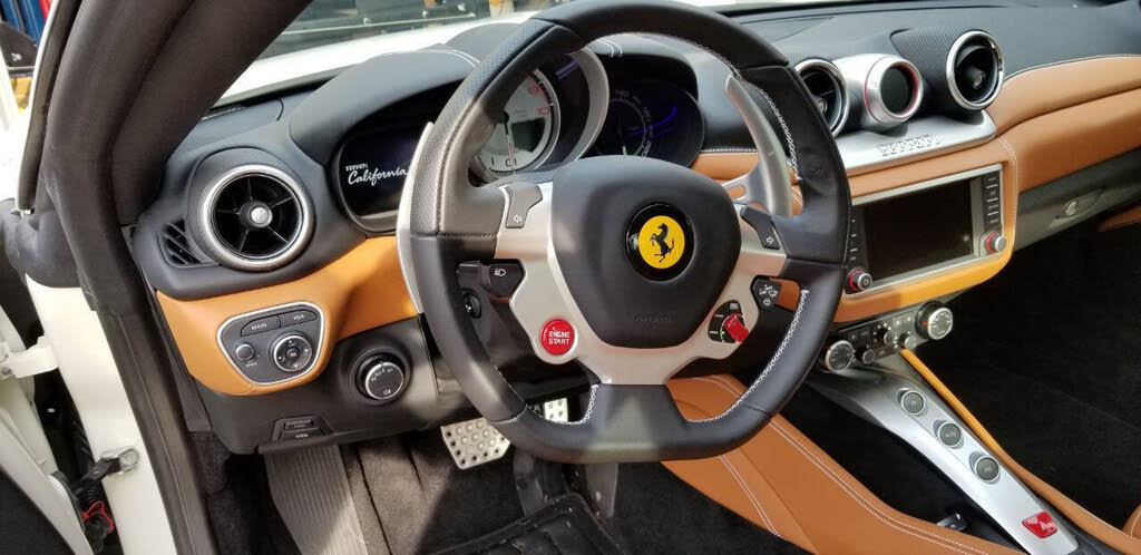 2017 Ferrari California T Roadster photo 8